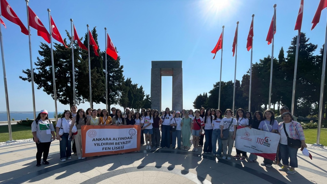 GENÇLERİMİZ ÇANAKKALEDE